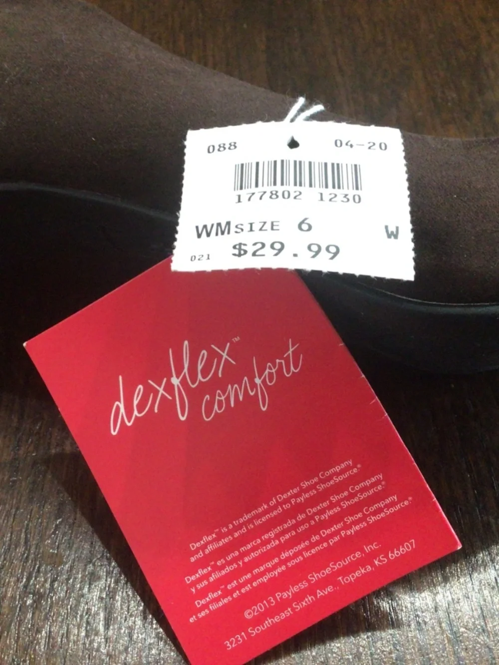 Dexflex Comfort brown fabric upper heels. Size 6 new with tags